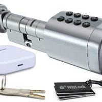 Cylindre de serrure connecté Bluetooth Tuya – Alliage d’aluminium argent aspect inox